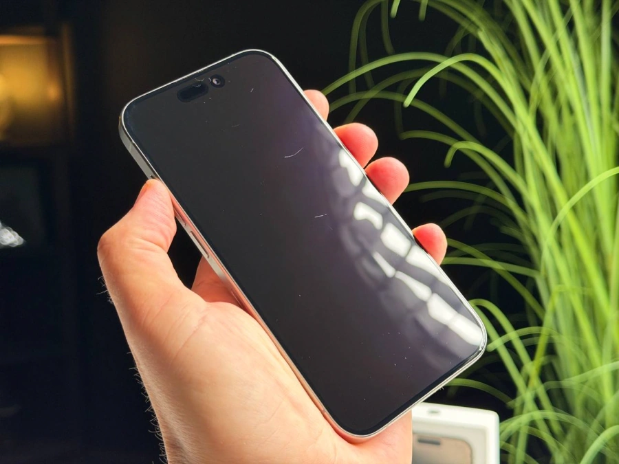 ВЖИВАНИЙ Б/У Apple iPhone 15 Pro 128GB Natural Titanium (MTUX3) - Стан: задовільний | Акумулятор: 87% | Комплектація: повний | Гарантія: 3 міс.