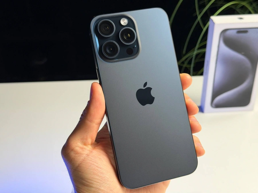 ВЖИВАНИЙ Б/У Apple iPhone 15 Pro Max 256GB Blue Titanium (MU7A3) - Состояние: хороший | Аккумулятор: 100% | Комплектация: полный | Гарантия: 3 мес.