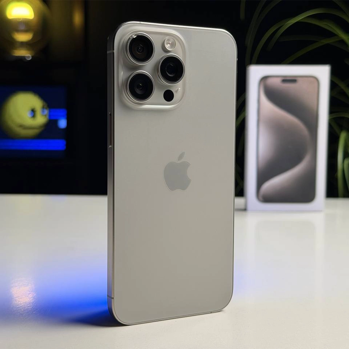 ВЖИВАНИЙ Б/У Apple iPhone 15 Pro Max 256GB Natural Titanium (MU793) - Состояние: хороший | Аккумулятор: 100% | Комплектация: полный | Гарантия: 3 мес.