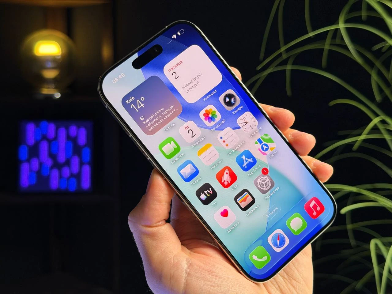 ВЖИВАНИЙ Б/У Apple iPhone 16 Pro 128GB Natural Titanium (MYNG3) - Стан: гарний | Акумулятор: 89% | Комплектація: повний | Гарантія: 3 міс.