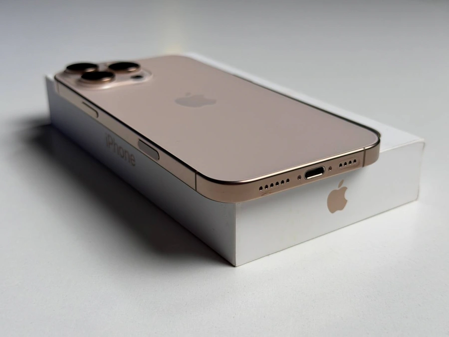 ВЖИВАНИЙ Б/У Apple iPhone 16 Pro Max 1TB eSim Desert Titanium (MYWE3) - Состояние: хороший | Аккумулятор: 90% | Комплектация: полный | Гарантия: 3 мес.