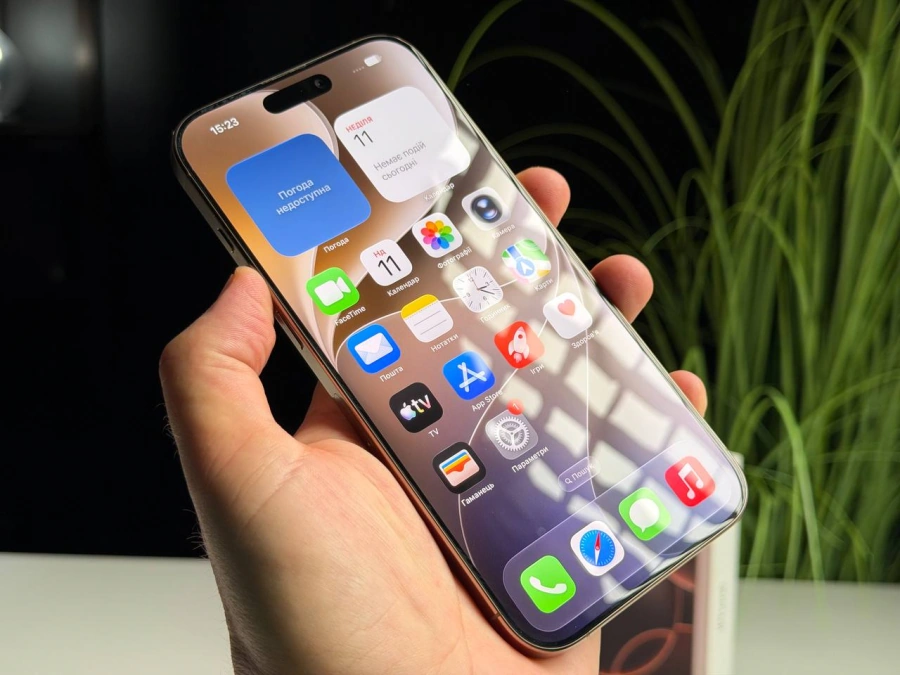 ВЖИВАНИЙ Б/У Apple iPhone 16 Pro Max 512GB Desert Titanium (MYX23) - Состояние: хороший | Аккумулятор: 88% | Комплектация: полный | Гарантия: 3 мес.