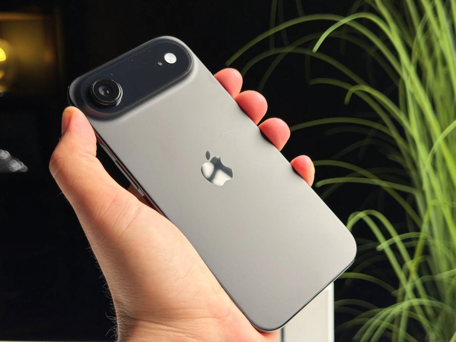 ВЖИВАНИЙ Б/У Apple iPhone Air 256GB Space Black (MG2L4, MG184, MG274) - Стан: гарний | Акумулятор: 99% | Комплектація: повний | Гарантія: 3 міс.