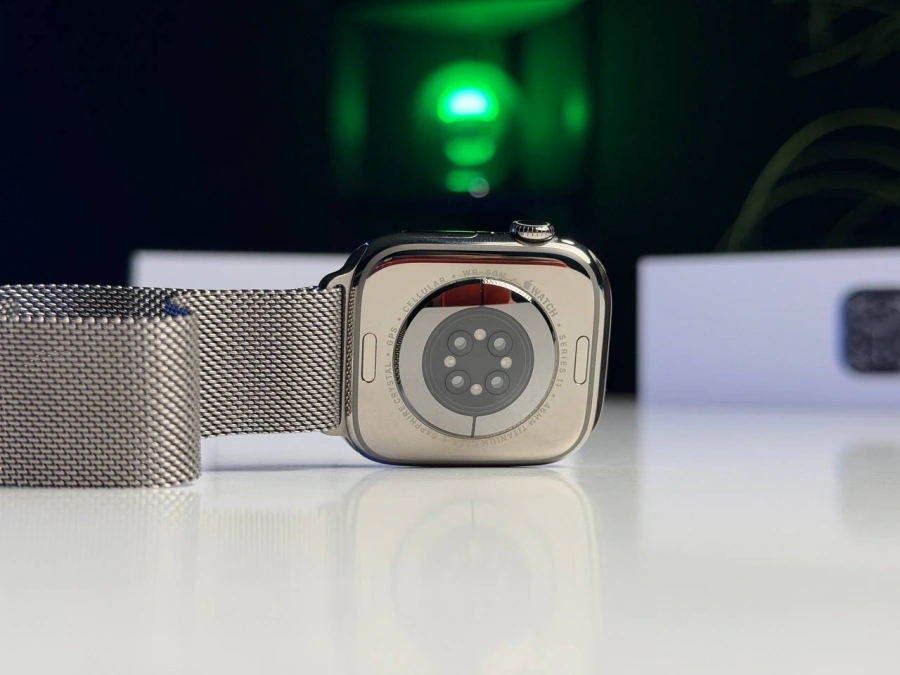ВИТРИННЫЙ Apple Watch Series 11 GPS + Cellular 46mm Natural Titanium Case with Natural Milanese Loop - S/M (MFCY4) - Состояние: идеальный | Аккумулятор: 100% | Комплектация: полный | Гарантия: 3 мес.