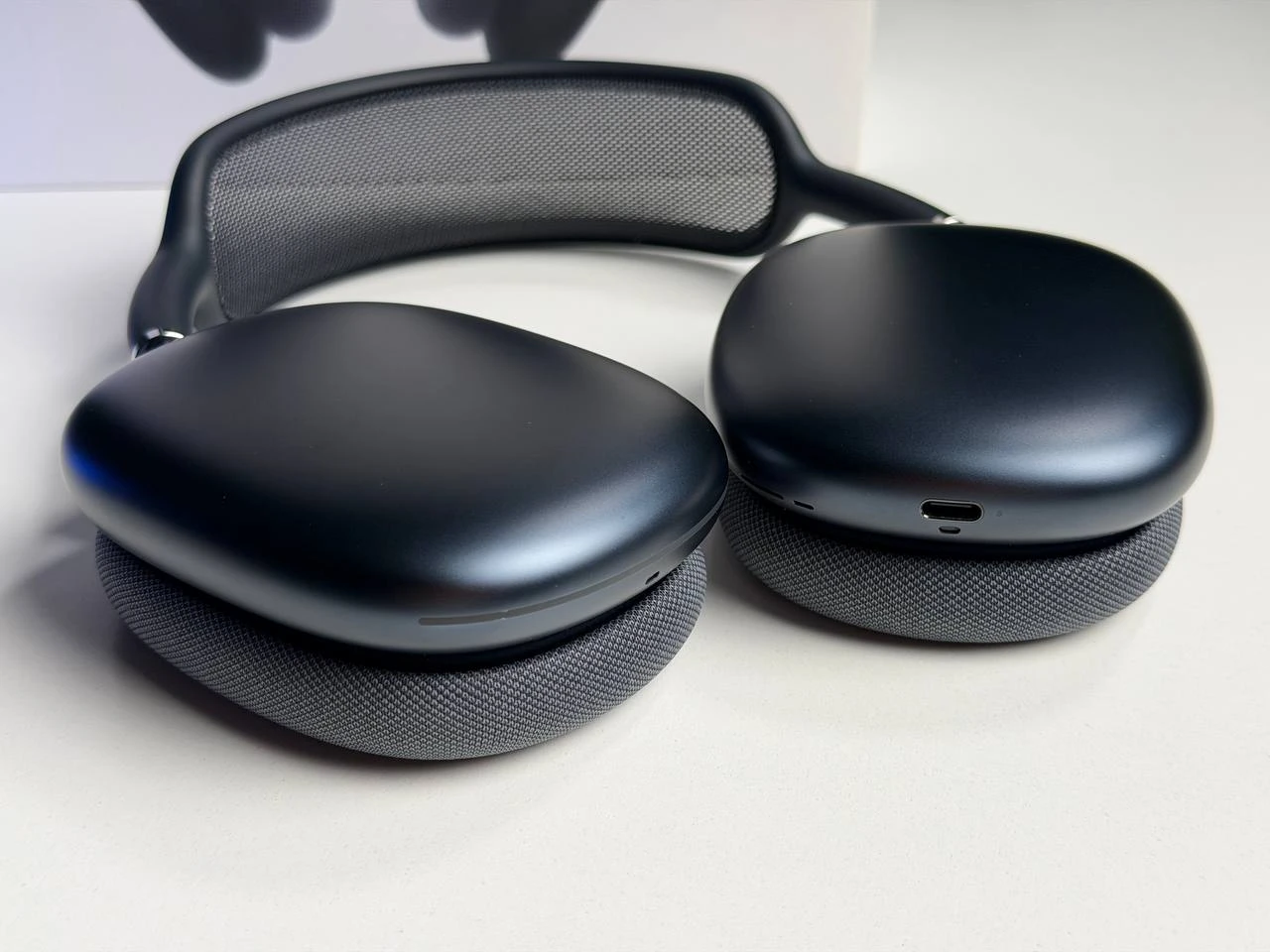 ВЖИВАНІ Б/У Наушники Apple AirPods Max [USB-C] 2024 - Midnight (MWW43) - Состояние: идеальный | Комплектация: полный | Гарантия: 3 мес.